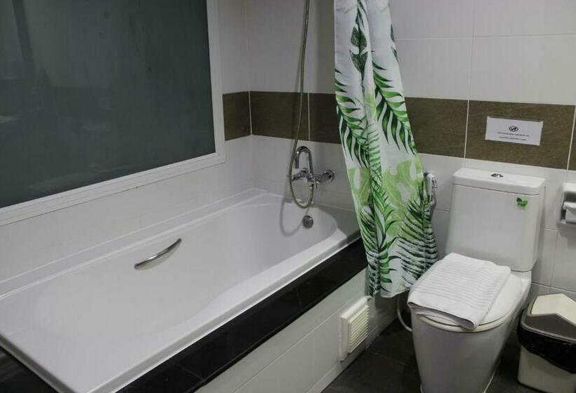 발코니 디럭스 룸, Chana