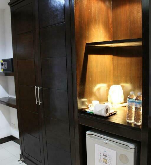 발코니 디럭스 룸, Chana