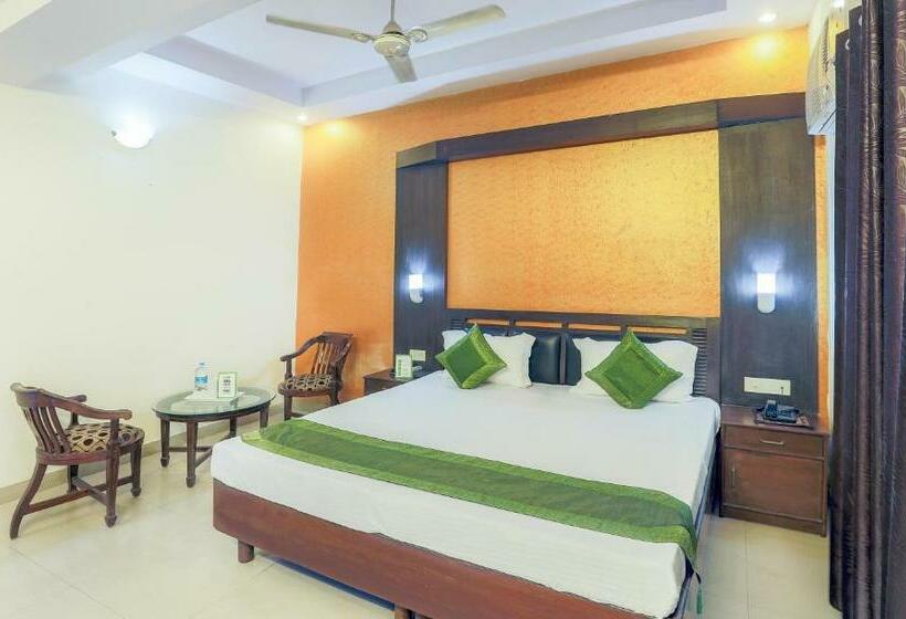 Номер Deluxe, Grand Legacy