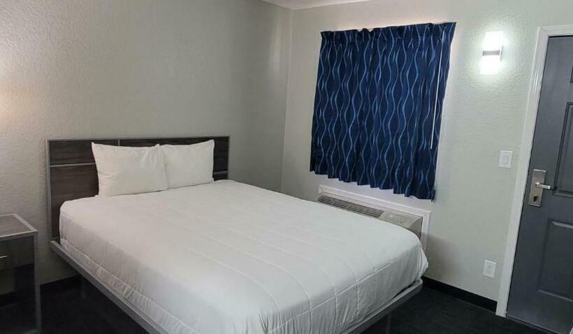 غرفة ديلوكس, Green Country Inn