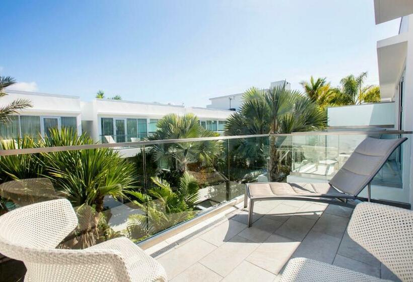 バルコニー付スイート, H2o Suites Adults Only