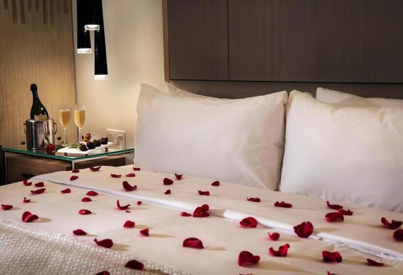 スーペリアースイート, H2o Suites Adults Only