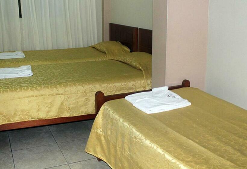 Номер Стандарт Трехместный, Jorge Chavez