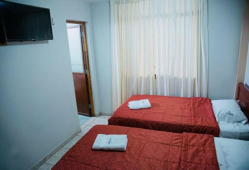 Номер Стандарт, Jorge Chavez