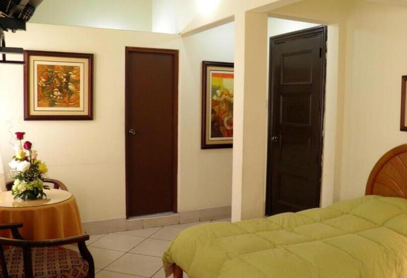 Standaardkamer met 2 Tweepersoonsbedden, La Posada De Los Cóndores