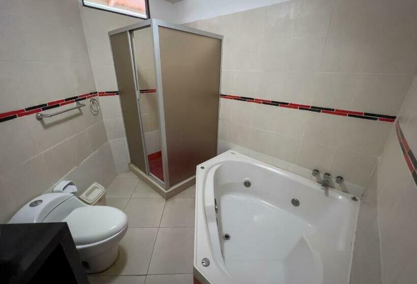 行政套房, Los Gavilanes