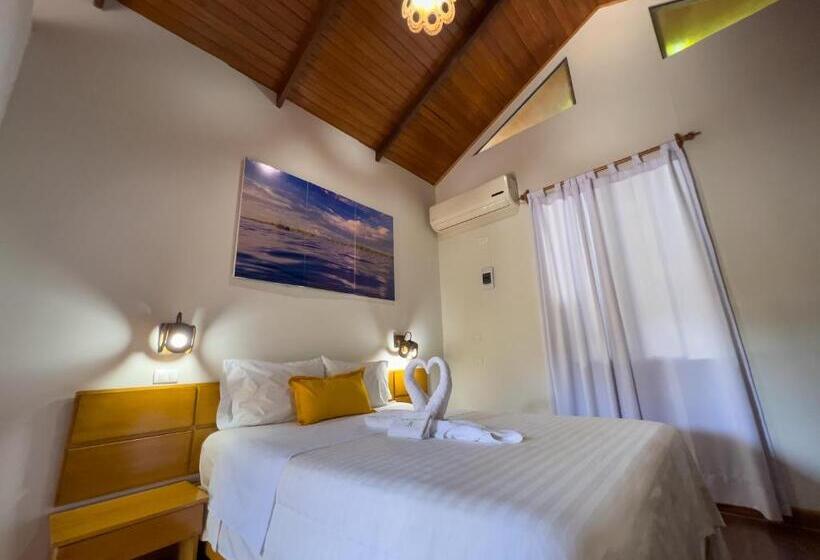 家庭间, Los Gavilanes