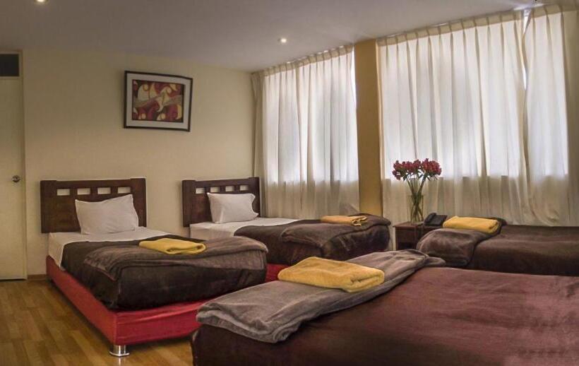 חדר סטנדרט לארבעה, Mandala Rooms & Services