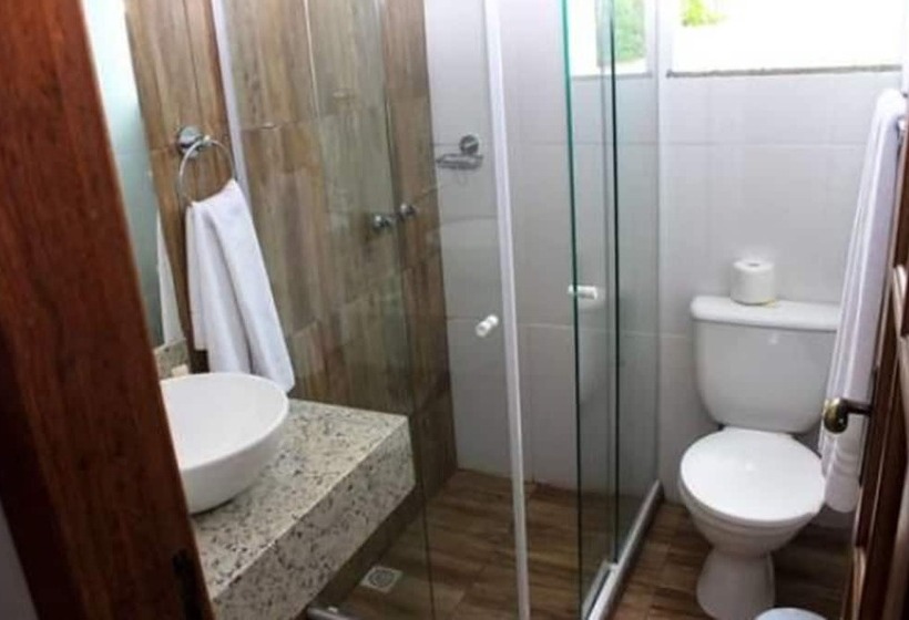 اتاق سوپریور چهار تخته, Pousada Xerxes