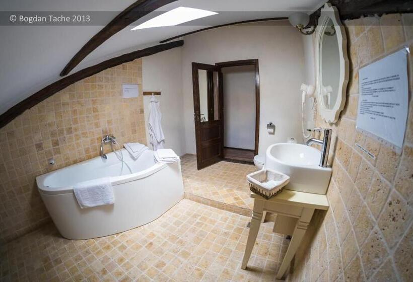 جناح, Residenza Dutzu Boutique