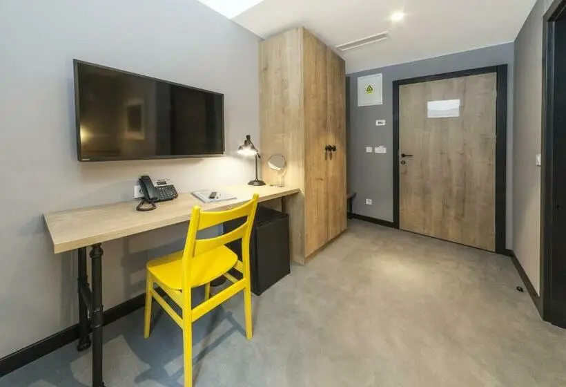 Habitación Estándar Individual, The Loop
