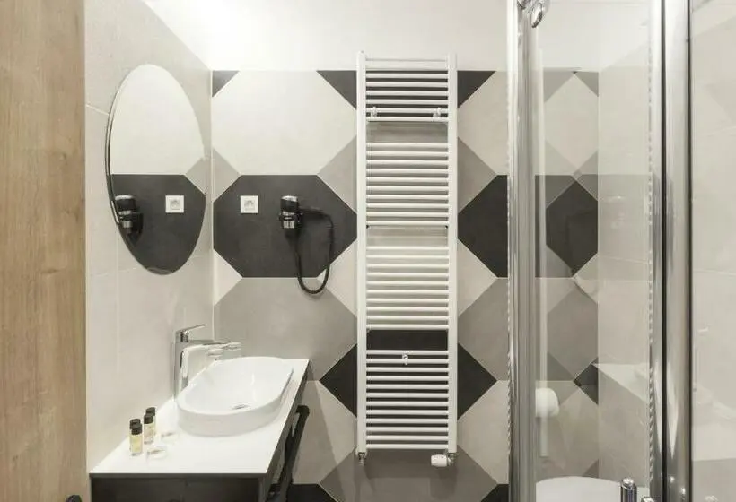 Habitación Estándar Individual, The Loop