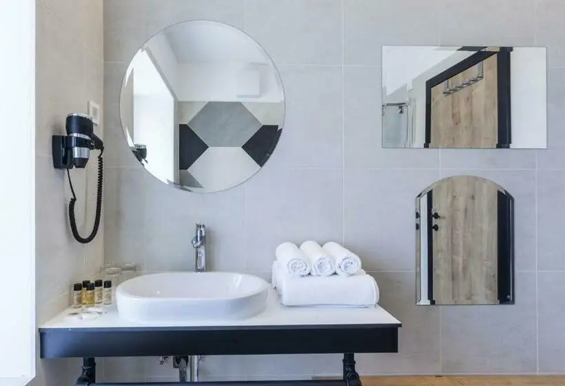 Habitación Deluxe, The Loop