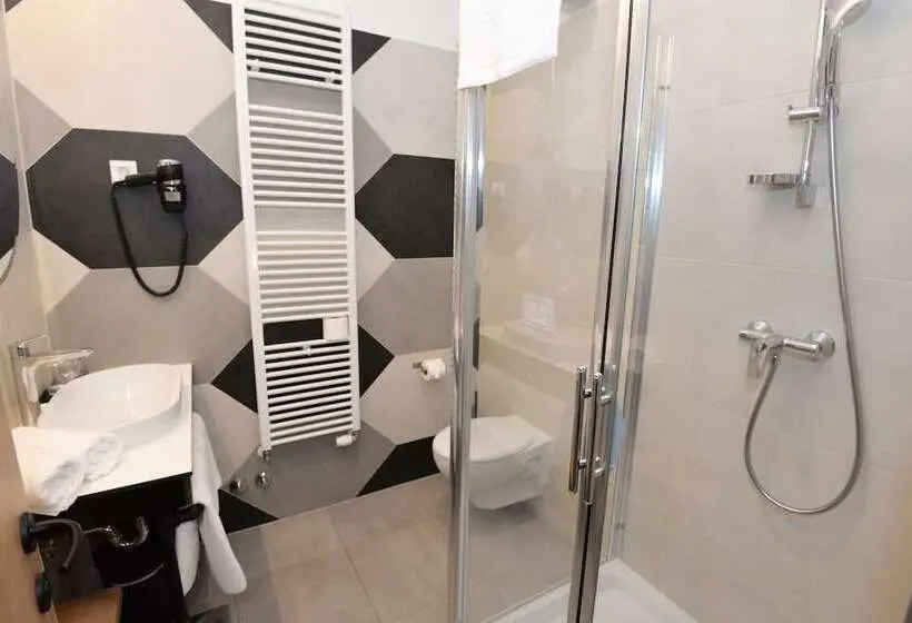 Habitación Estándar Individual, The Loop