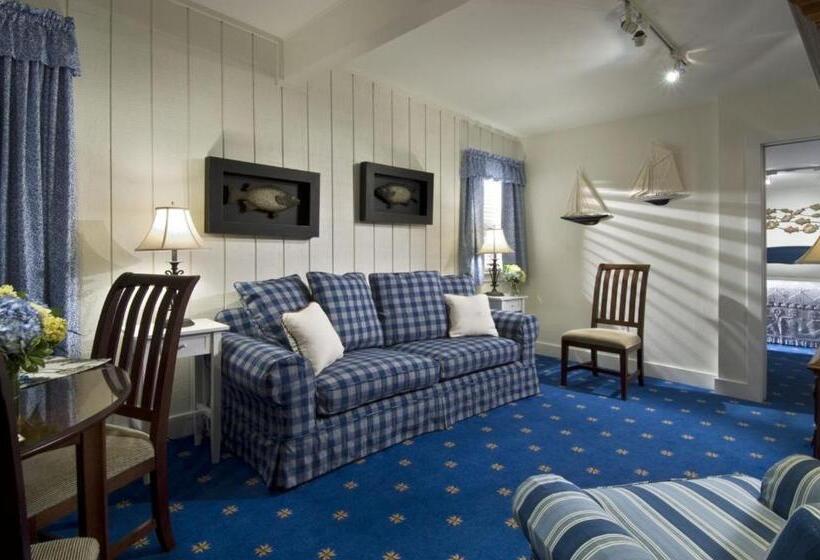 스위트 킹사이즈 침대, The Winstead Inn