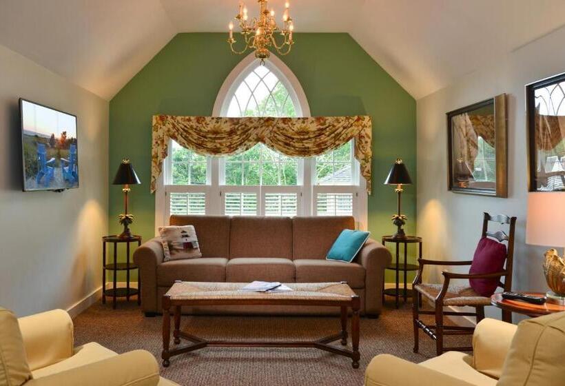 침실 2개 아파트, The Winstead Inn