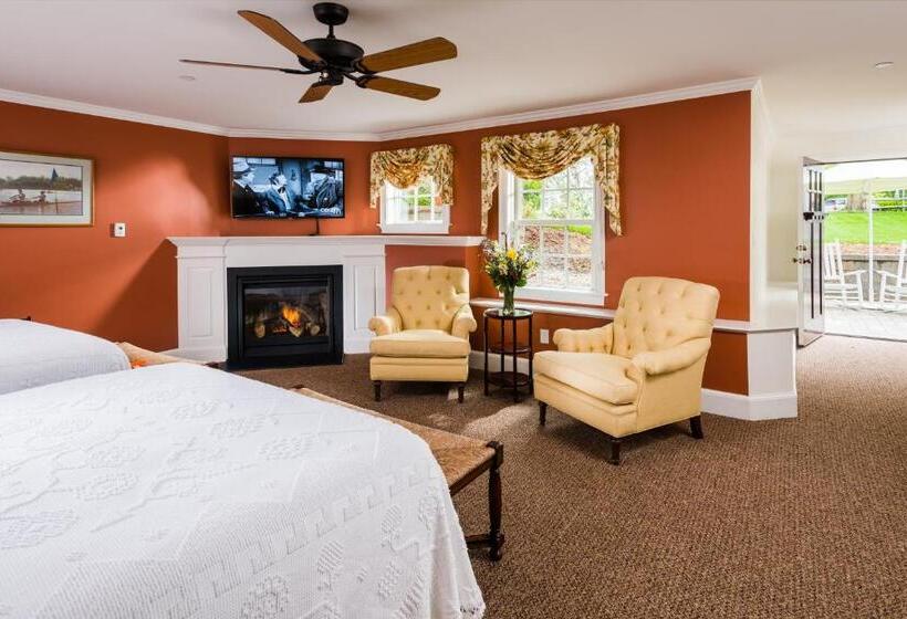 스탠다드 룸 퀸사이즈 침대, The Winstead Inn