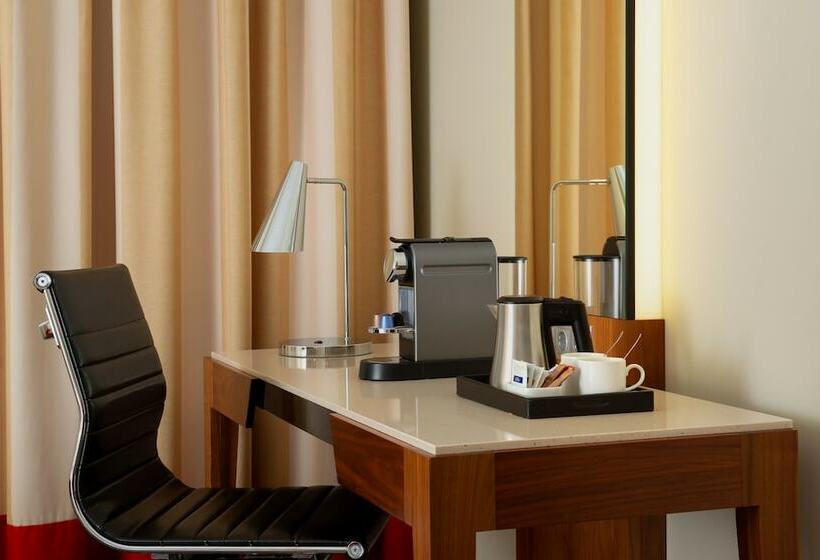 اتاق اجرایی, Radisson Blu  Moscow Sheremetyevo Airport