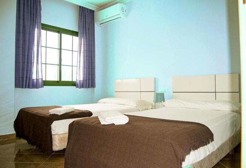 Апартаменты 2 Спальни с Садом, Roquetas Beach And Playa Serena Golf Village