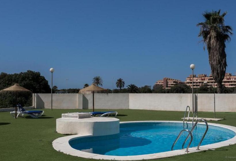 Вилла 3 Спальни, Roquetas Beach And Playa Serena Golf Village