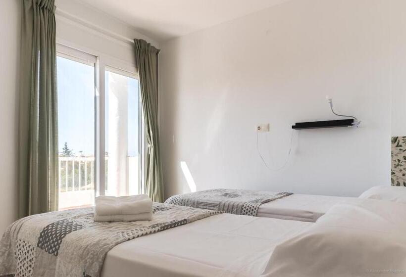 Вилла 3 Спальни, Roquetas Beach And Playa Serena Golf Village