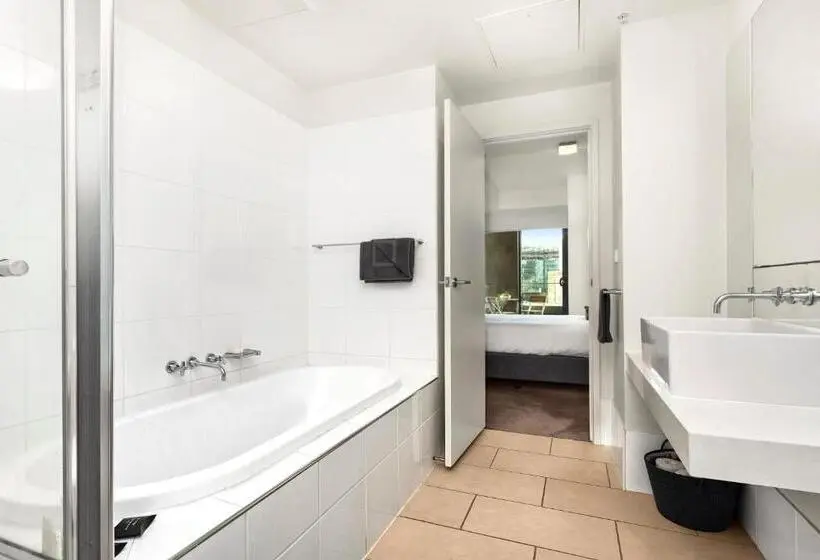１階の１ベッドルームアパートメント, Waterfront Melbourne Apartments