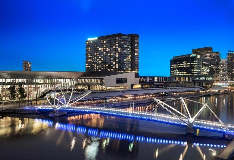 דירת שלושה חדרים, Waterfront Melbourne Apartments