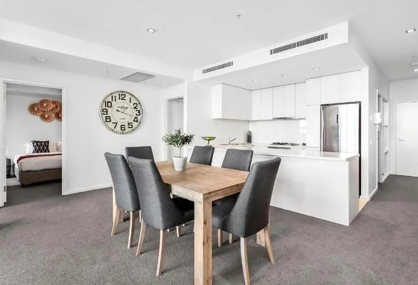 ３ベッドルームアパートメント, Waterfront Melbourne Apartments