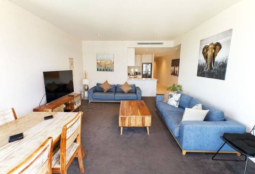 דירת אקזקיוטיב 2 חדרים, Waterfront Melbourne Apartments