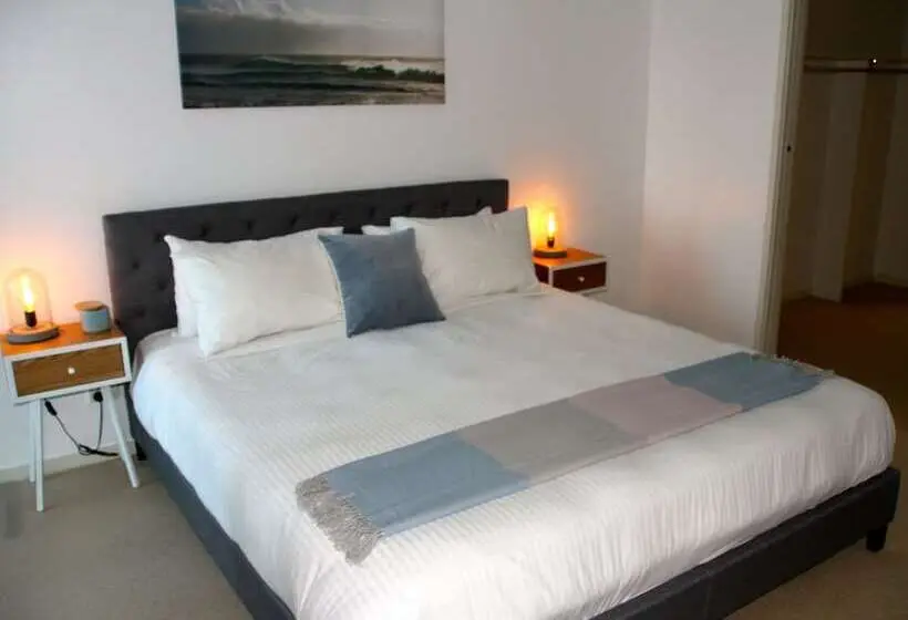 ３ベッドルームアパートメント, Waterfront Melbourne Apartments