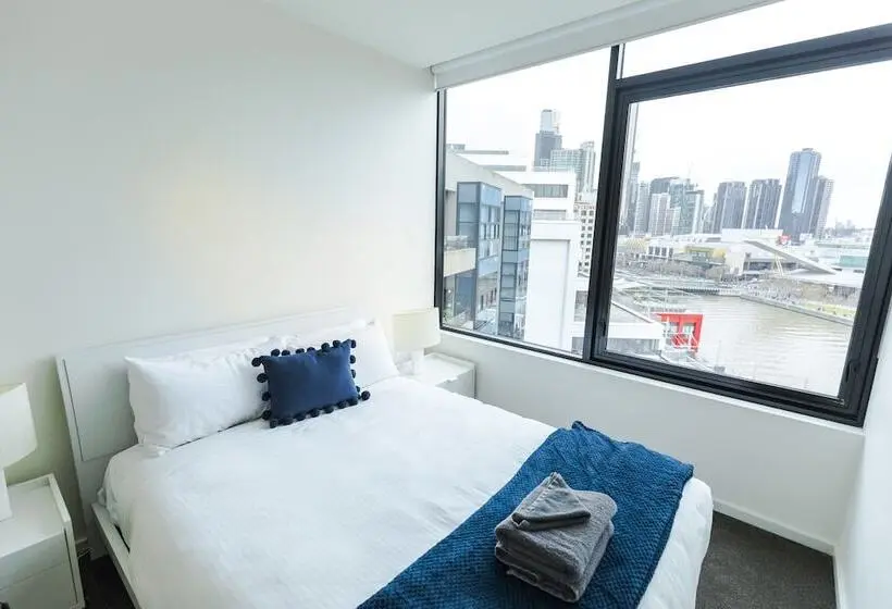 ２ベッドルームのエクゼクティブアパートメント, Waterfront Melbourne Apartments