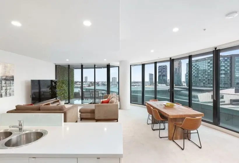 エクゼクティブアパートメントの３ベッドルーム, Waterfront Melbourne Apartments