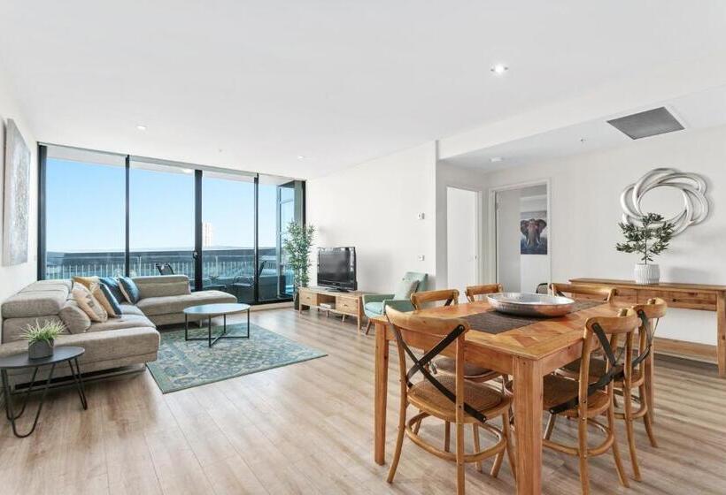 דירת שלושה חדרים, Waterfront Melbourne Apartments