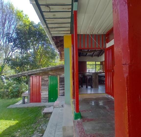 스탠다드 방갈로, Ecofinca Salento