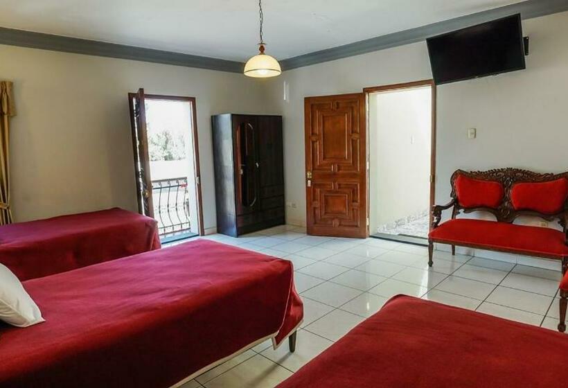 스탠다드 트리플 룸, Hostal El Remanso