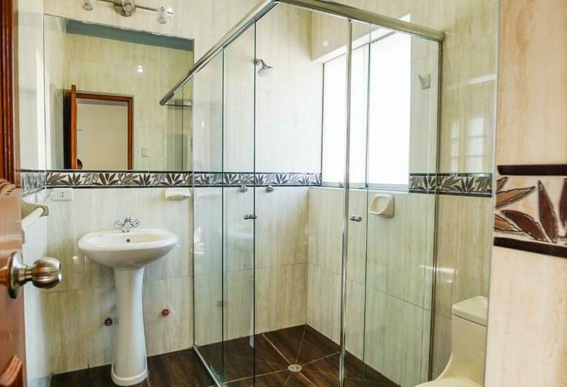 스탠다드 트리플 룸, Hostal El Remanso
