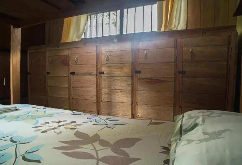 ルームシェアのワンベッド, Hostel Casa De Las Palmas Tours