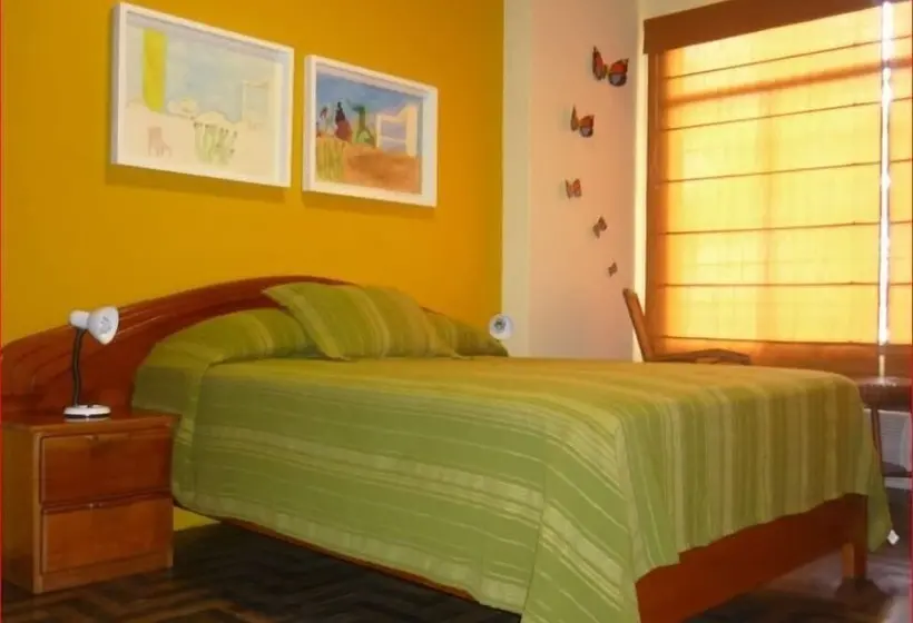 スタンダードルーム, Flying Dog Hostel Iquitos