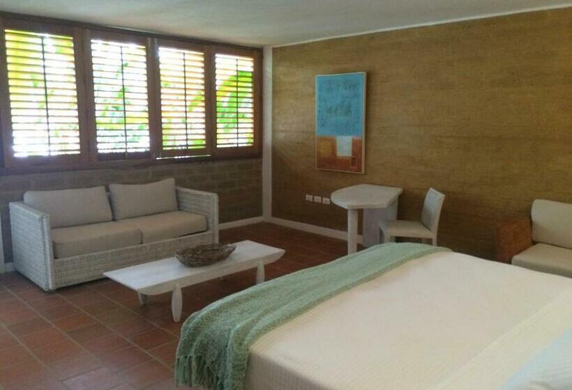 デラックストリプルルーム, Alto Del Viento