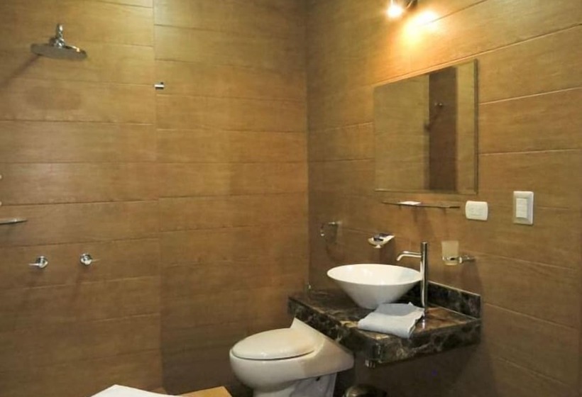 اتاق استاندارد یک نفره, Cacique