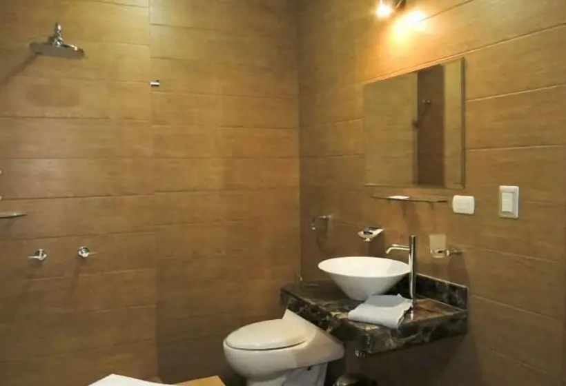 اتاق استاندارد یک نفره, Cacique