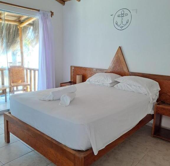 חדר סטנדרט עם מרפסת ונוף לים, Casa Mediterranea Mancora