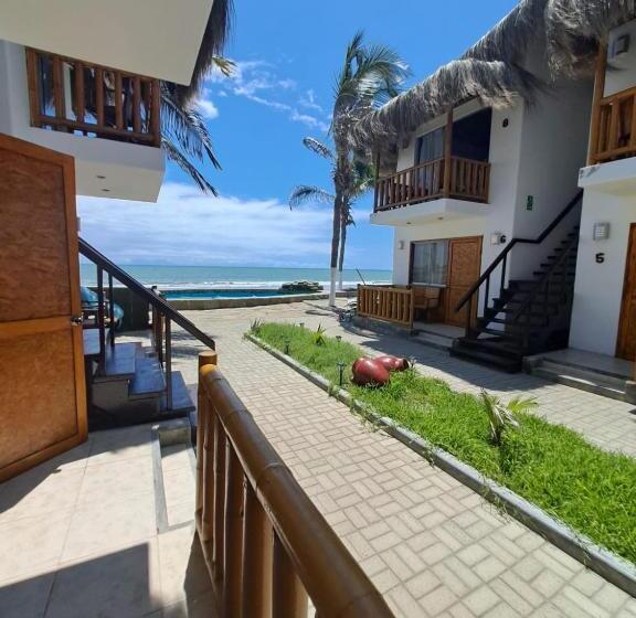 חדר סטנדרט עם מרפסת ונוף לים, Casa Mediterranea Mancora