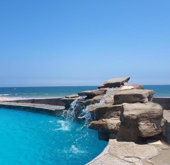 חדר סטנדרט צדדי נוף לים, Casa Mediterranea Mancora