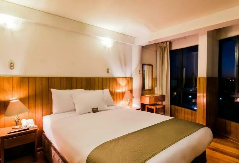 Juniorsviitti, Dm Hoteles Arequipa