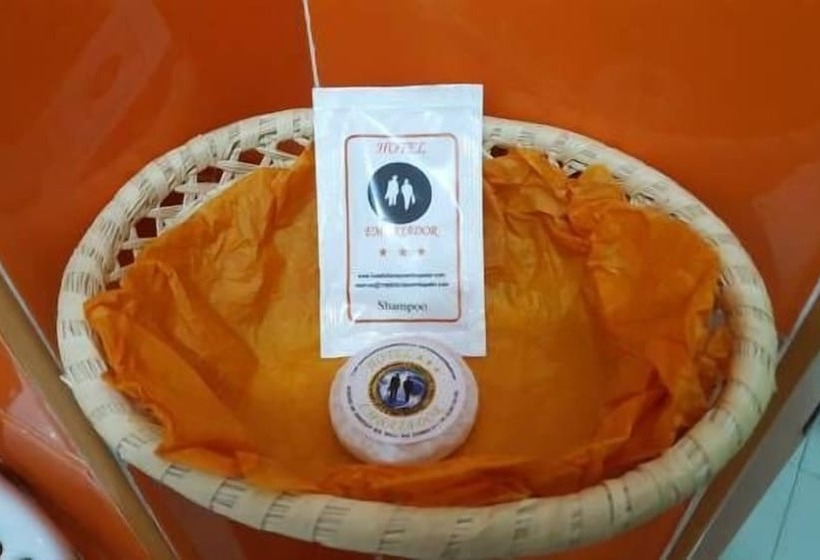 اتاق استاندارد, Embajador