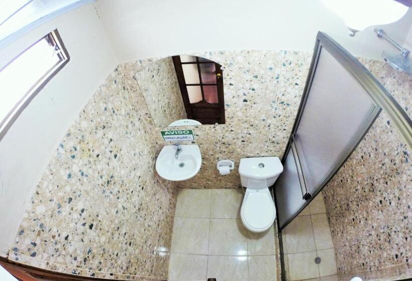 Семейный Номер, Hostal La Esperanza