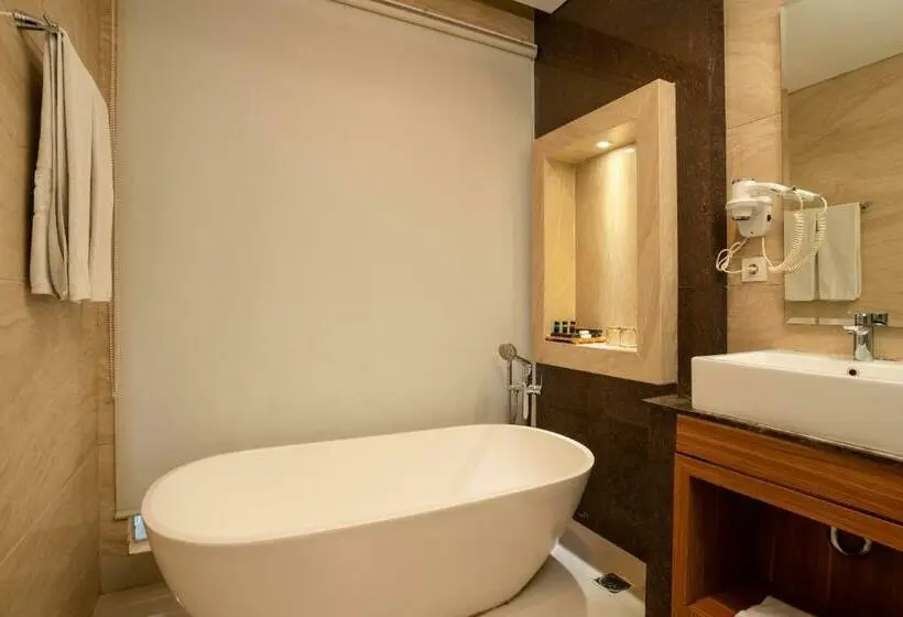 バルコニー付きジュニアスイート, Le Eminence Puncak Hotel Convention & Resort