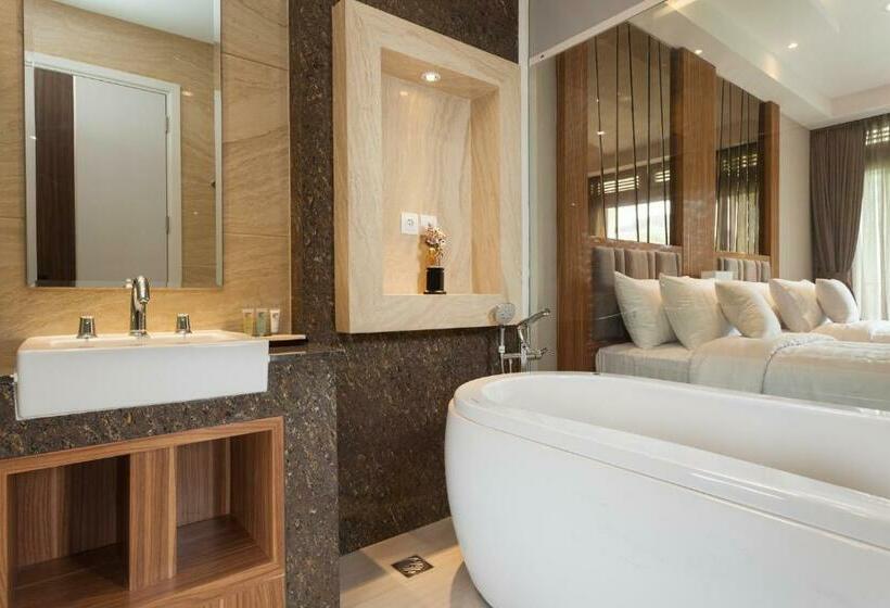 Полулюкс с Балконом, Le Eminence Puncak Hotel Convention & Resort