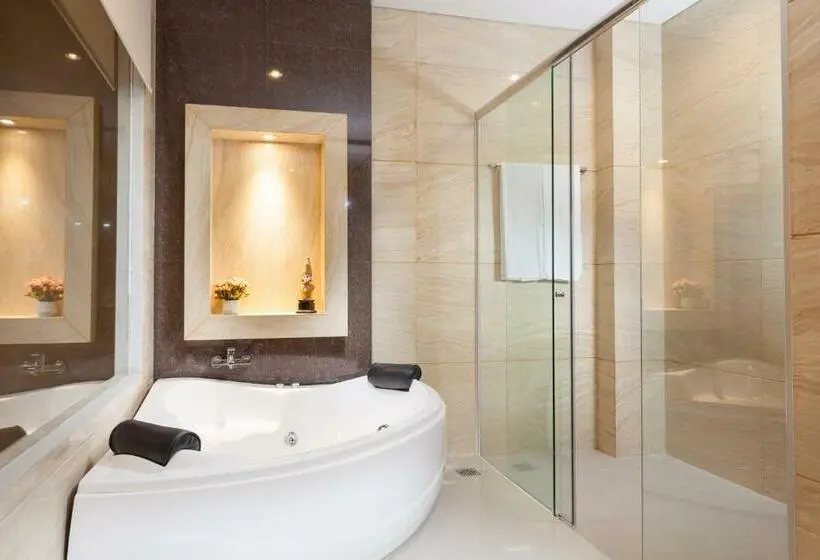 ロイヤルスイート, Le Eminence Puncak Hotel Convention & Resort